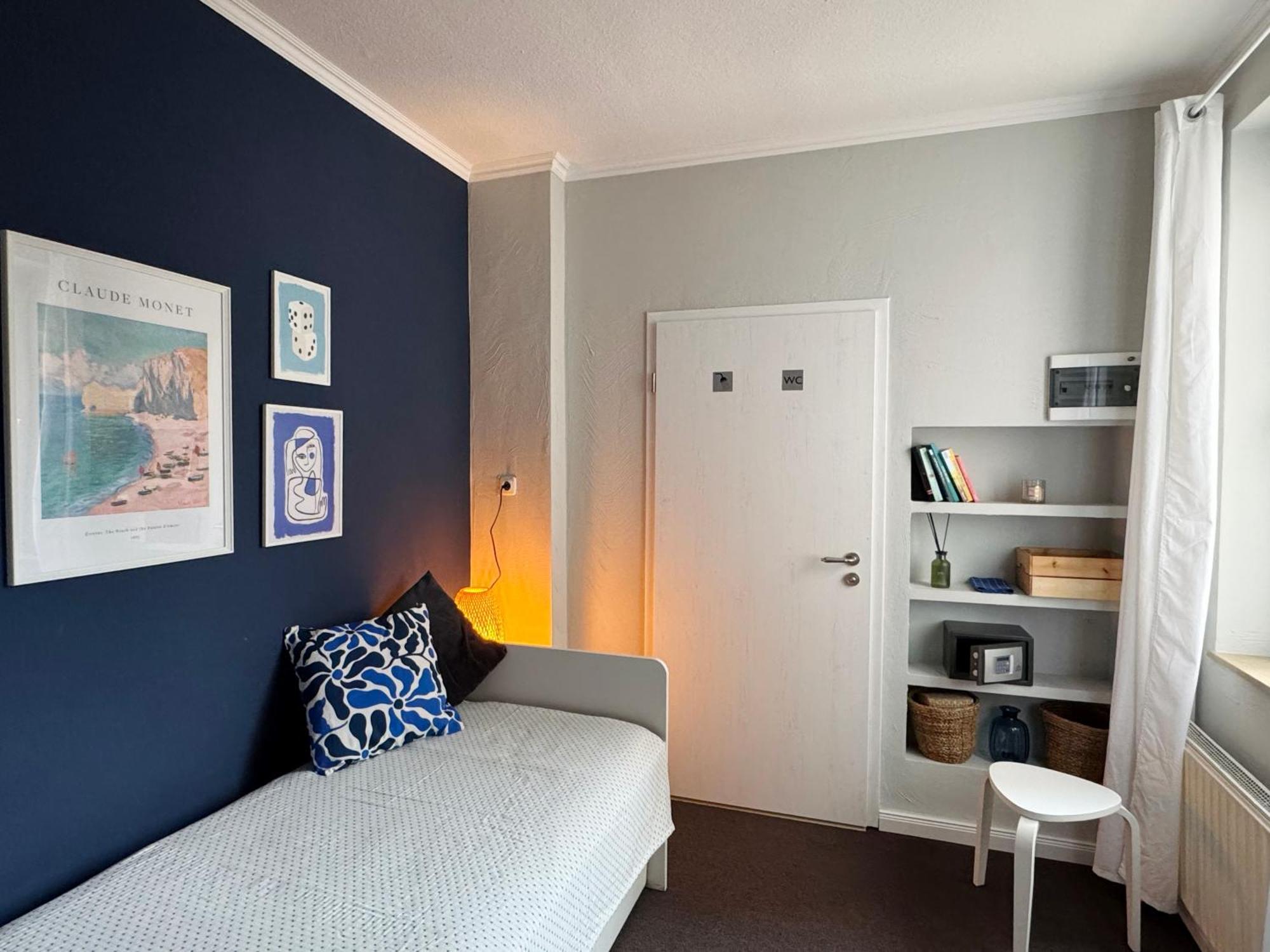 Huge With Sauna And Free Parking * Duisburg